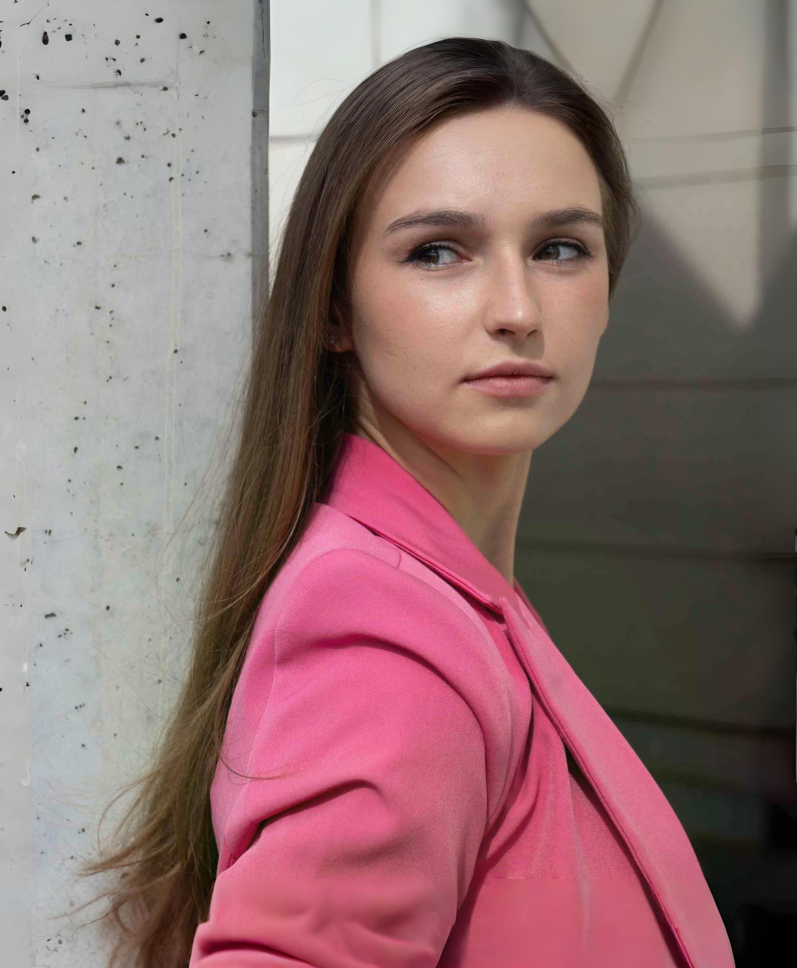 Viktoriia - Designer Portrait